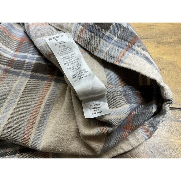 Patagonia Organic Cotton Men’s Fjord Flannel Shirt Size Small Beige - Picture 10 of 11